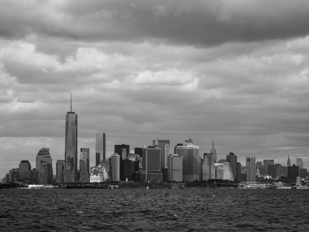 Manhatten on a Cloudy Day - Digital(Realistic) - Rick Riddle